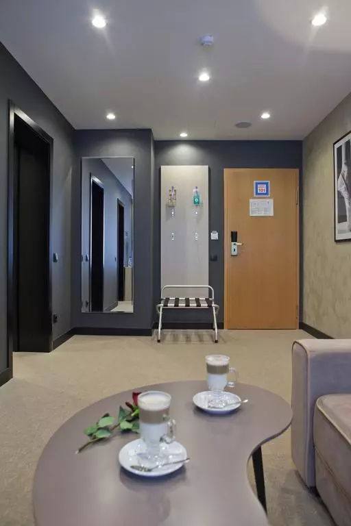 هتل آرت مسکو - مهرپرواز